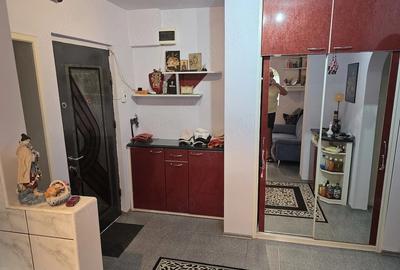 Apartament cu 2 camere decomandat în Micălaca