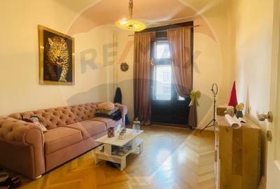 Apartament cu 2 camere decomandat în Centrul Istoric - 2