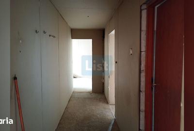 Casă cu 3 camere cu Teren 477 Mp în Șendreni - 10