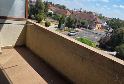 Apartament cu 3 camere decomandat în Cloșca - 8