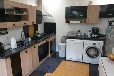 Casă individuală cu 18 camere cu Canalizare în Lipovei - 43