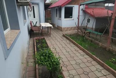 Casă cu 6 camere cu Teren 900 Mp în Roșiori de Vede - 9