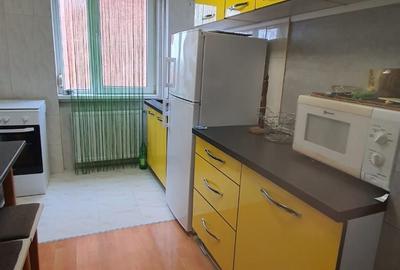 Apartament cu 3 camere decomandat în Central - 9
