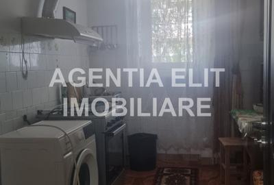Apartament cu 2 camere decomandat în Central - 9