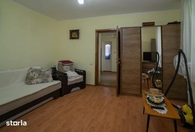 Casă cu Teren 556 Mp în Cernatu - 16