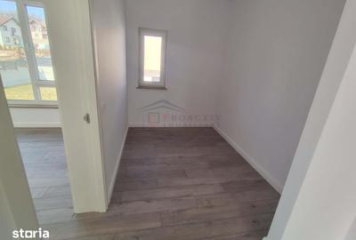 Casă cu 4 camere cu Teren 500 Mp în Burdujeni