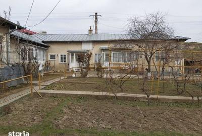 Casă cu 4 camere cu Teren 750 Mp în Central - 5