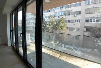 Apartament cu 3 camere decomandat în Panduri - 3