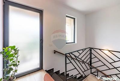Casă cu 5 camere cu Teren 507 Mp în Central