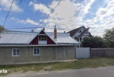 Casă cu 5 camere cu Teren 1600 Mp în Timișești