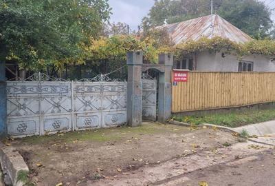 Casă cu 4 camere în Păunești - 5