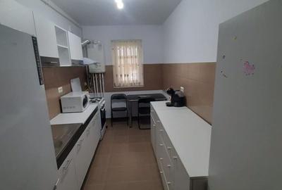 Apartament cu 2 camere decomandat în Central - 2