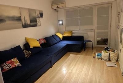 Apartament cu 3 camere decomandat în 1 Mai