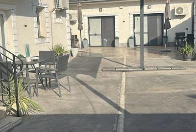 Casă cu 6 camere cu Teren 700 Mp în Central - 1