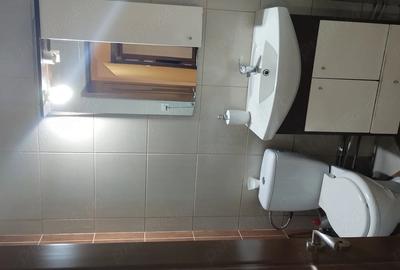 Apartament cu 2 camere decomandat în Micro 17