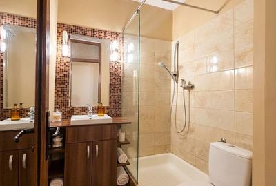Apartament cu 4 camere decomandat, mobilat în Aradului - 3
