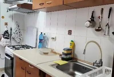 Apartament cu 3 camere decomandat în Trei Stejari - 1