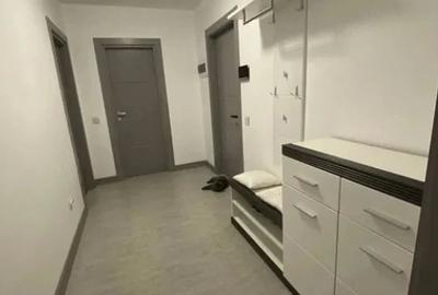 Apartament cu 2 camere semidecomandat în Tătărași