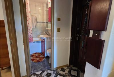 Apartament cu 3 camere semidecomandat în Micro 14 - 4