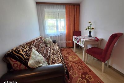 Apartament cu 3 camere semidecomandat în Micro 14 - 7