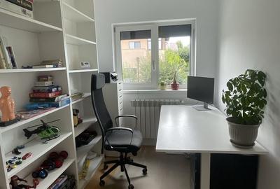 Casă cu 3 camere cu Teren 300 Mp în Nicolina