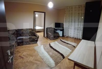 Apartament cu 2 camere semidecomandat, mobilat în Central - 1