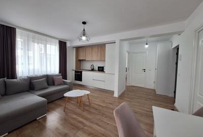 Apartament cu 3 camere semidecomandat, mobilat în Florești - 4