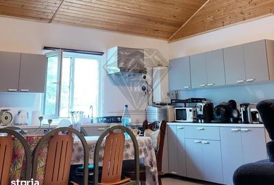 Casă cu 4 camere cu Teren 1468 Mp în Drăgănești