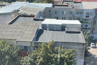 Apartament cu 3 camere în Orizont