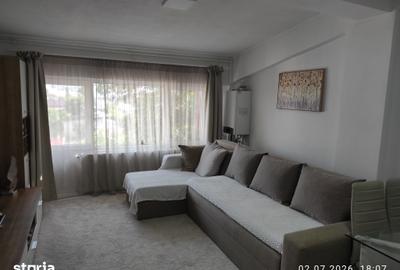 Apartament cu 2 camere în Apărătorii Patriei