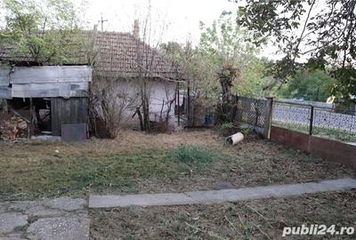 Casă cu 5 camere cu Teren 1367 Mp în Frasinu