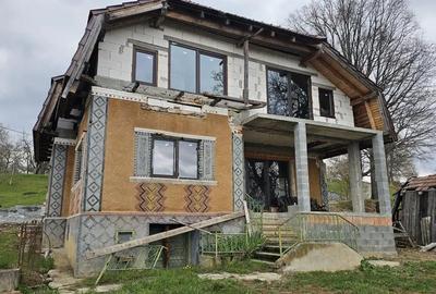 Casă cu 6 camere în Dănești - 8