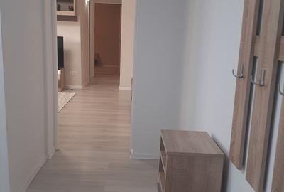 Apartament cu 2 camere semidecomandat în Micălaca