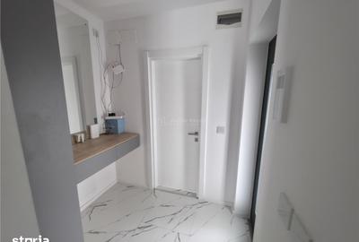 Casă cu 5 camere cu Teren 85 Mp în Central - 2