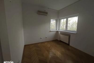 Apartament cu 5 camere semidecomandat în Primăverii - 3