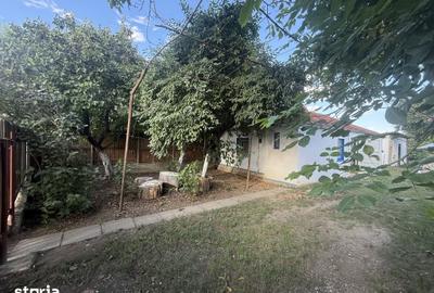 Casă cu 3 camere cu Teren 970 Mp în Central