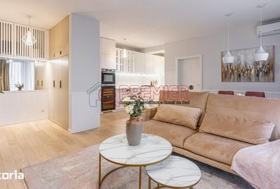 Apartament cu 3 camere în Văcăresti