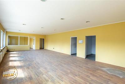 Spațiu comercial, de 1,100 mp, în Central - 18