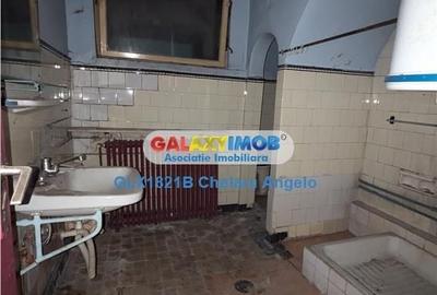 Casă cu 5 camere cu Teren 470 Mp în Centrul Civic