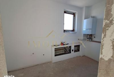 Casă cu Teren 570 Mp în Baciu - 3