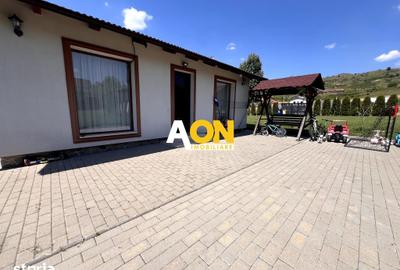 Casă cu 4 camere cu Teren 2000 Mp în Ciugud
