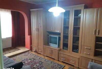 Apartament cu 3 camere decomandat în Aradului - 4