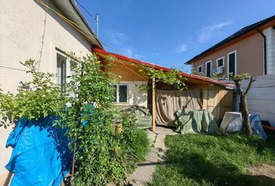 Casă cu 2 camere cu Teren 53 Mp în Central