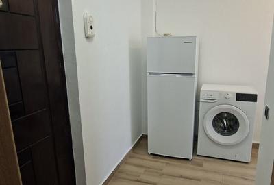 Garsonieră decomandată în Exterior Vest