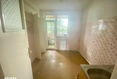 Apartament cu 3 camere decomandat în Țiglina 2 - 8