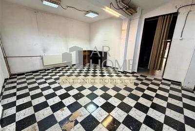 Spațiu comercial, de 96 mp, în Republicii - 9