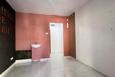 Spațiu comercial, de 32 mp, în Tractorul - 5