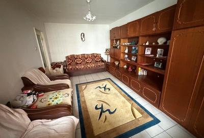 Apartament cu 3 camere decomandat, mobilat în Viziru 3 - 11