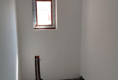 Casă cu 4 camere cu Teren 468 Mp în Central - 13