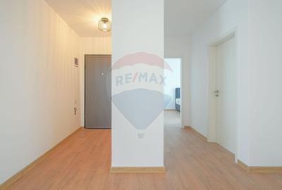 Apartament cu 4 camere decomandat, mobilat în Tractorul - 12